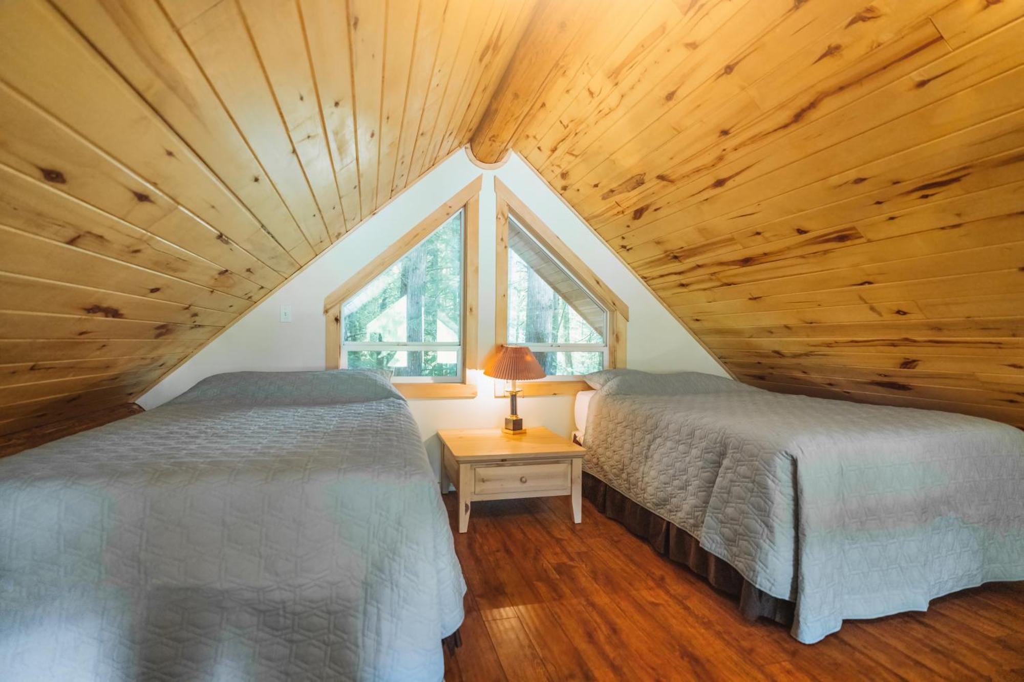 Bella Coola Grizzly Tours And Resort Hagensborg Exterior photo